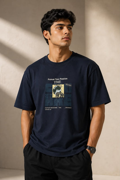 THREAD RARE Pursue Your Passion Oversized Graphic T-Shirt – Navy Blue